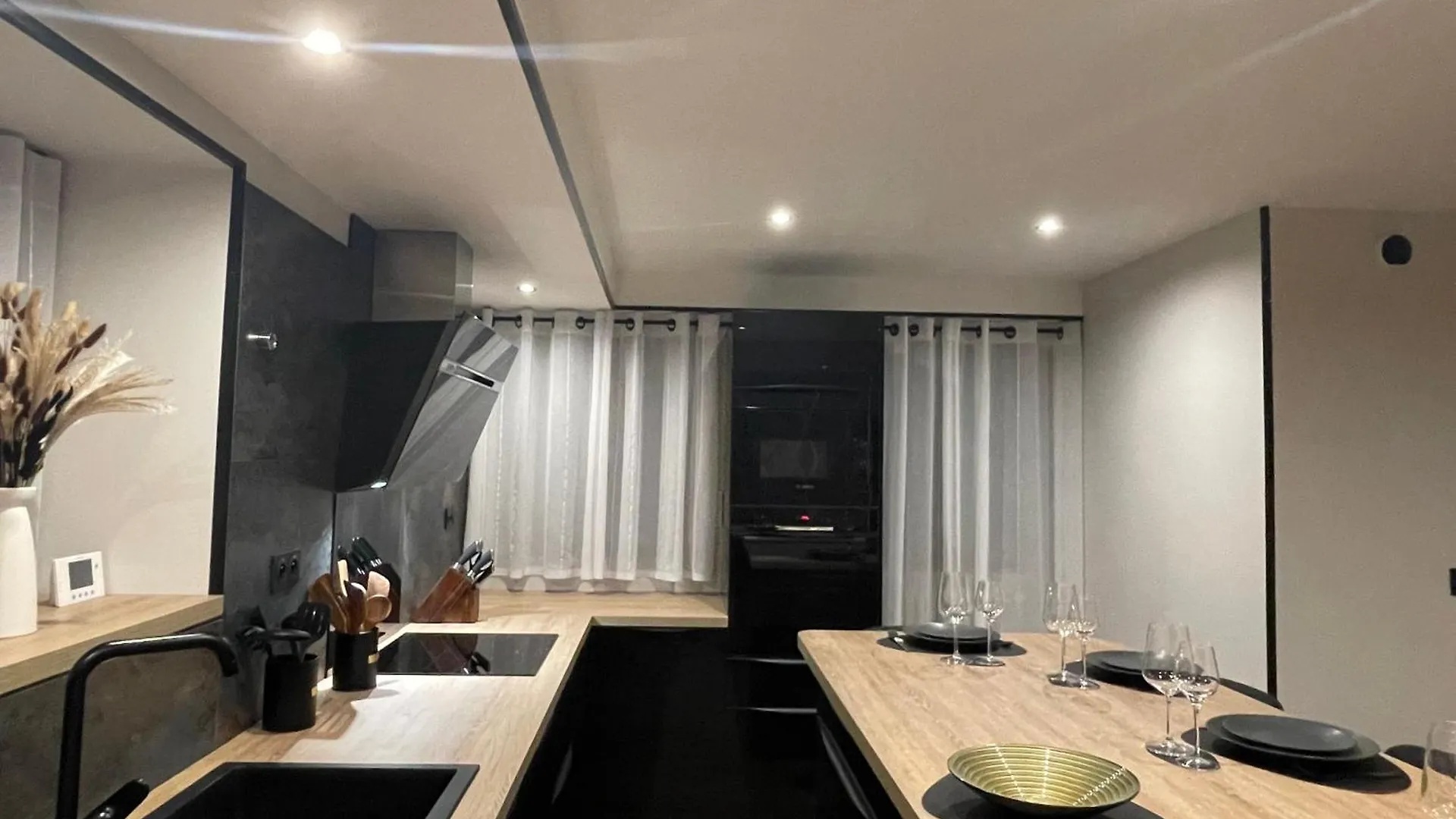 Pyrenair Location Maison 8 Personnes Proche Des Telecabines Bagnères-de-Luchon 度假居
